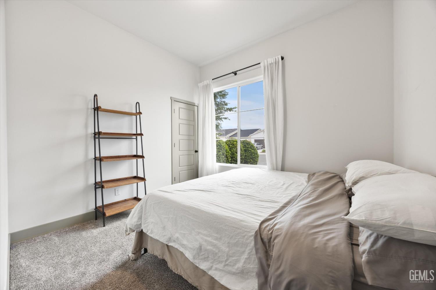 5910 Ocean Jasper Drive