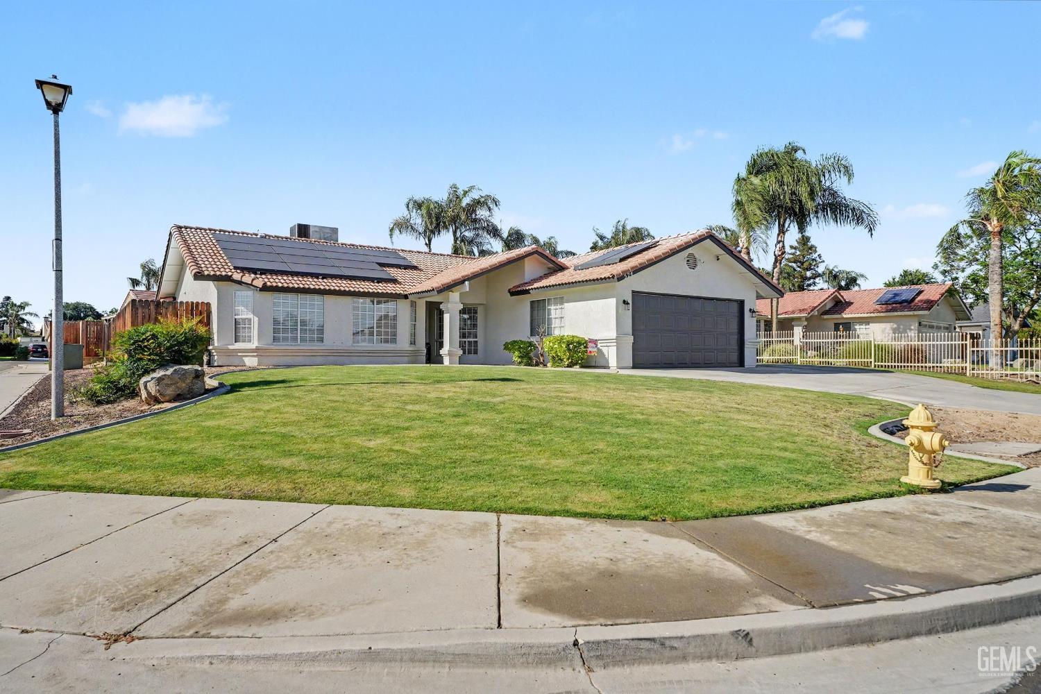 524 Quail Rock Avenue