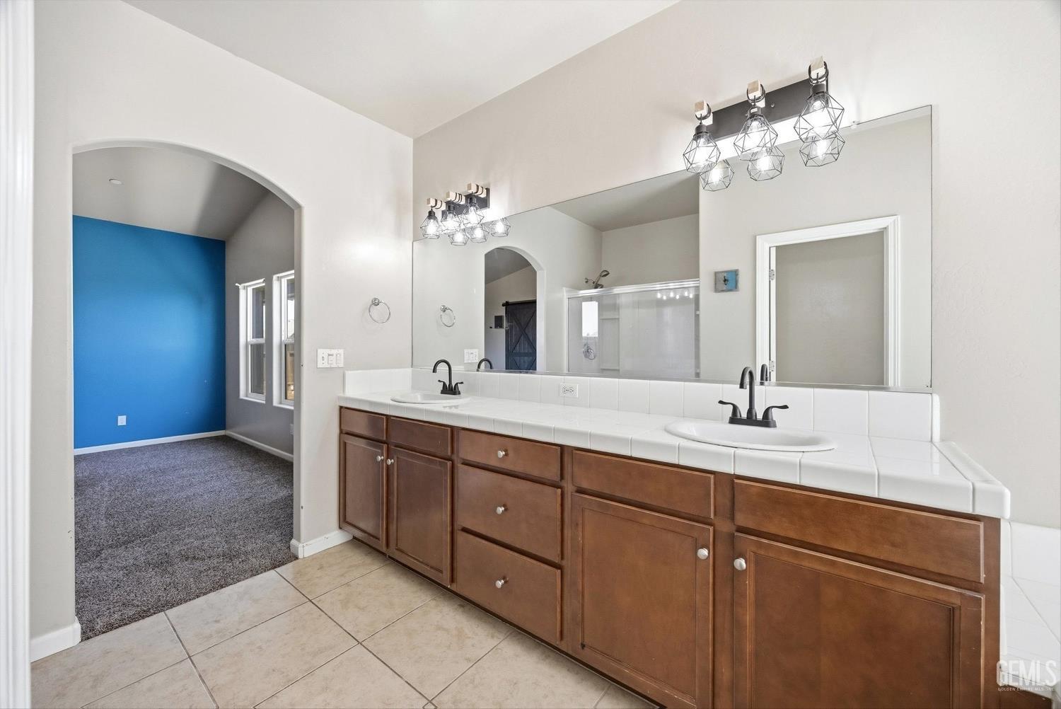 13320 Evening Breeze Avenue