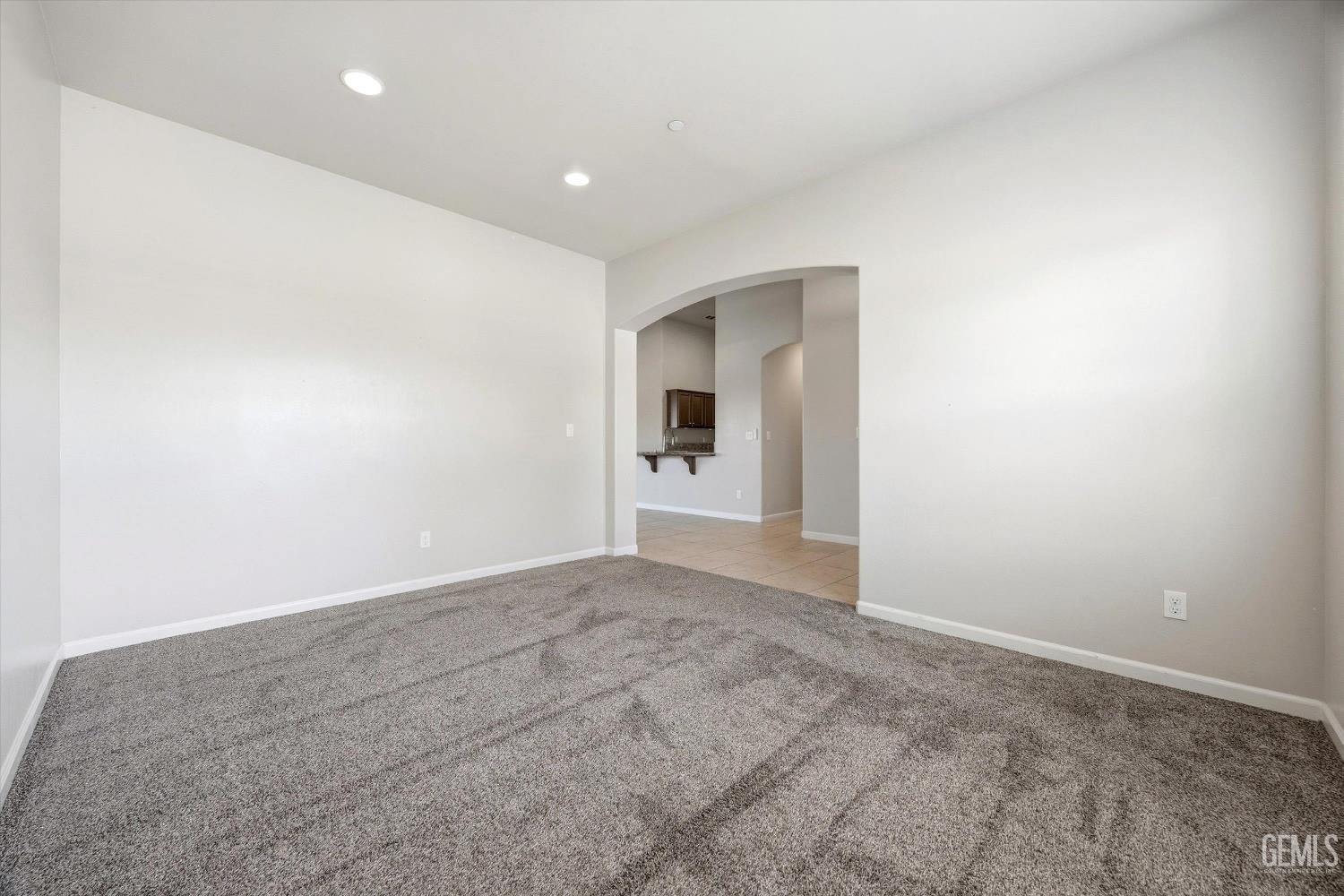 13320 Evening Breeze Avenue