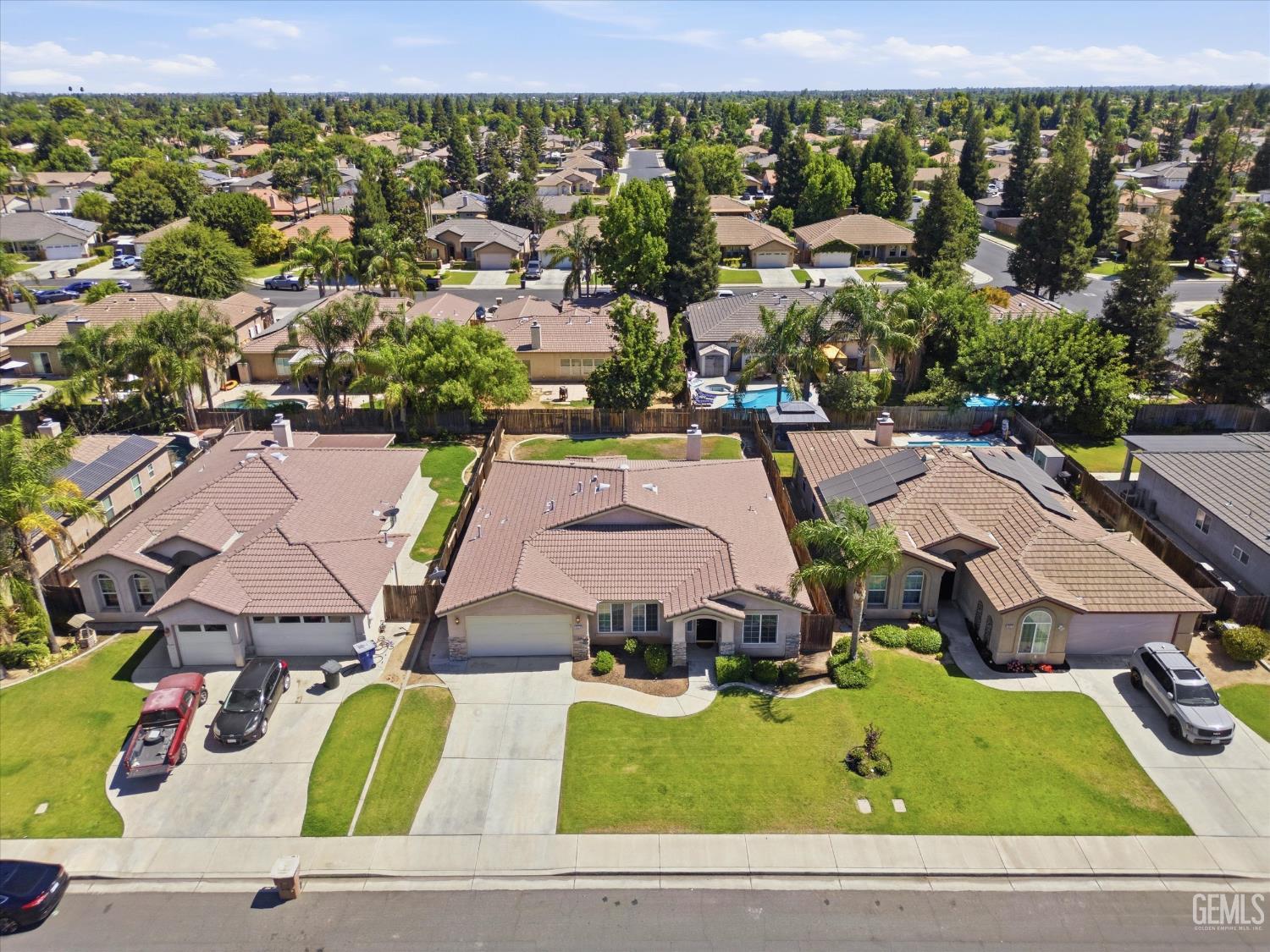 9913 Pavilion Drive