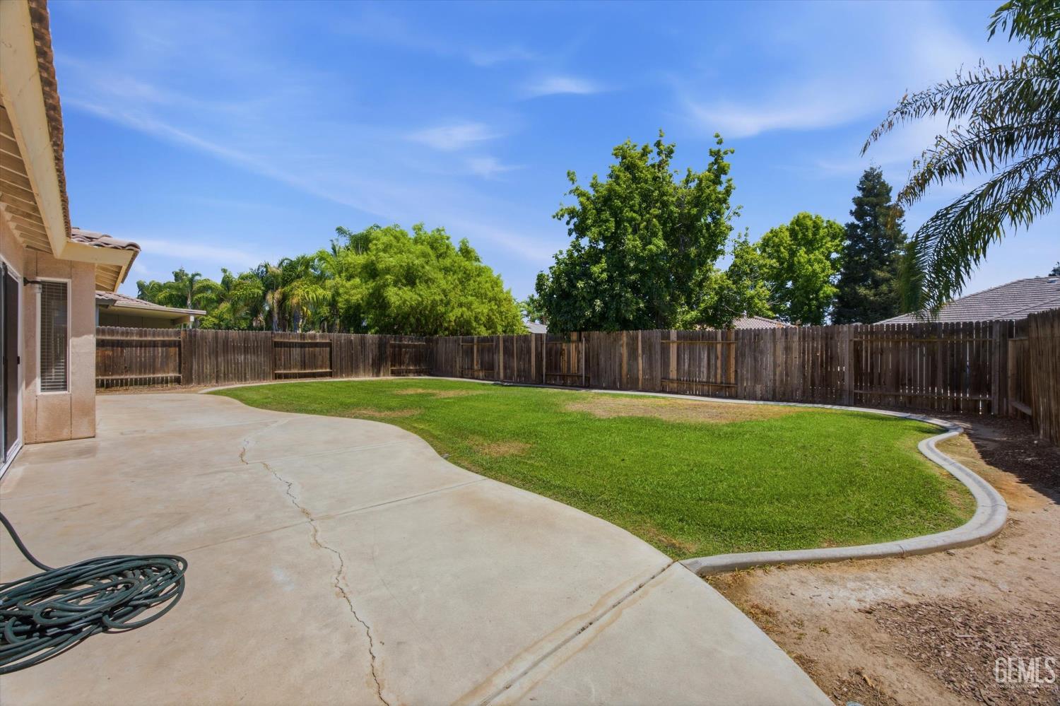 9913 Pavilion Drive