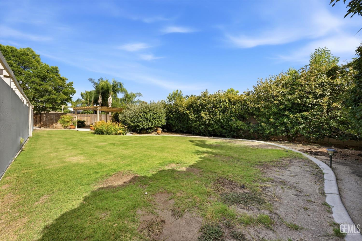 12209 Tule River Way