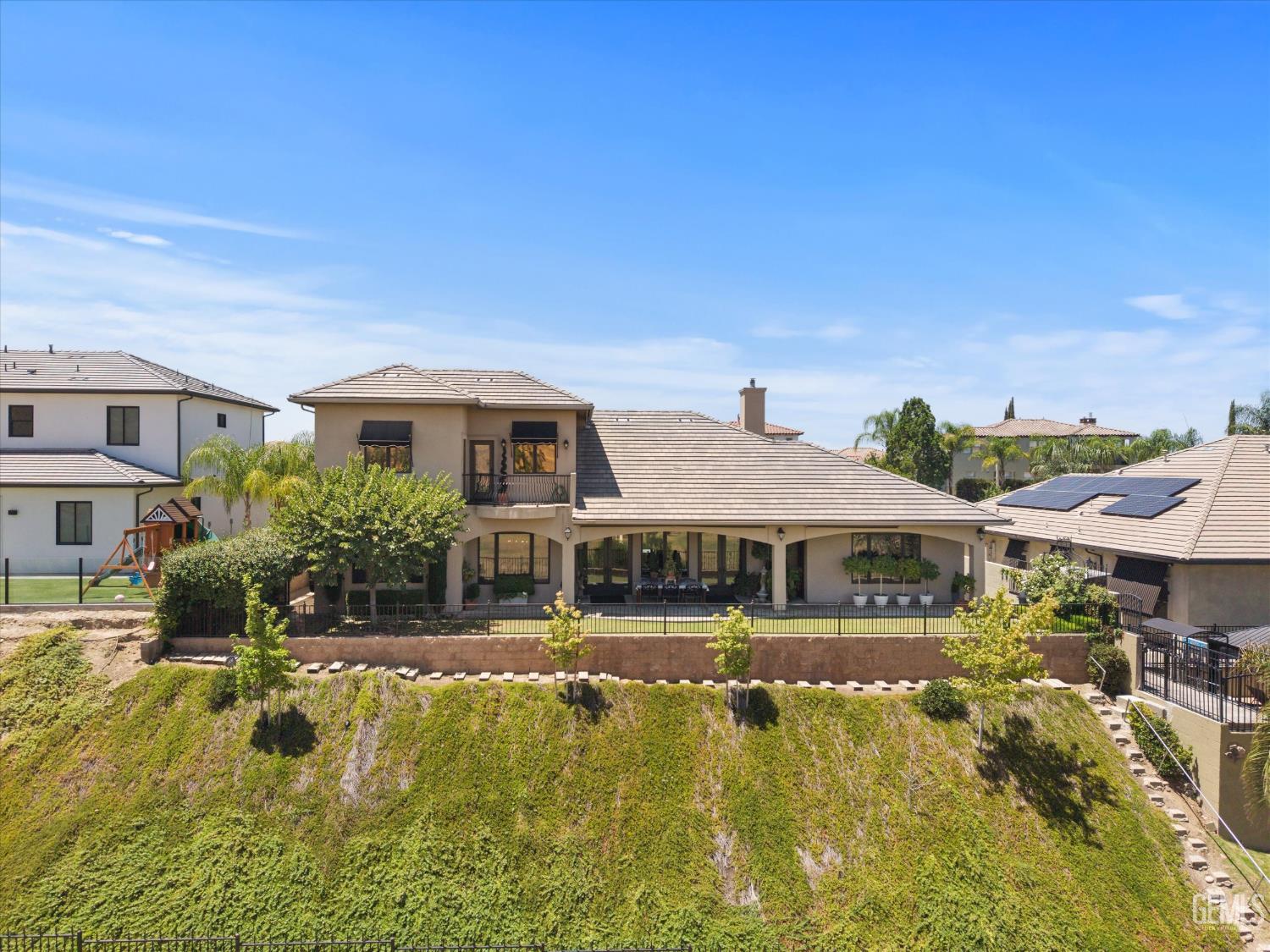 5415 Via Sorrento