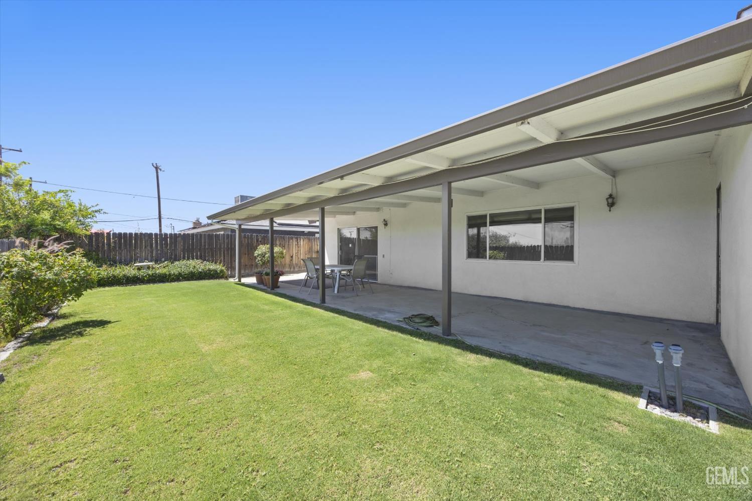 2807 Scott Place