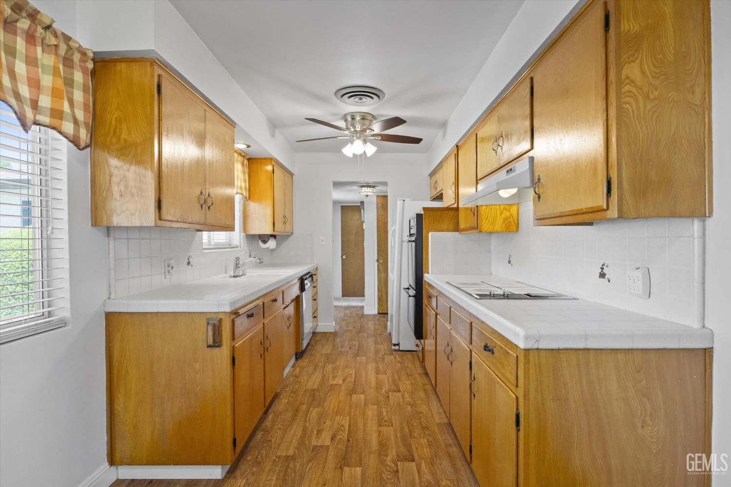 2807 Scott Place