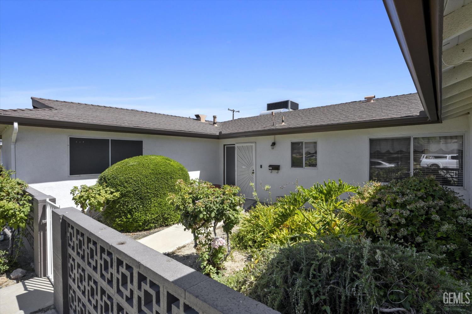 2807 Scott Place