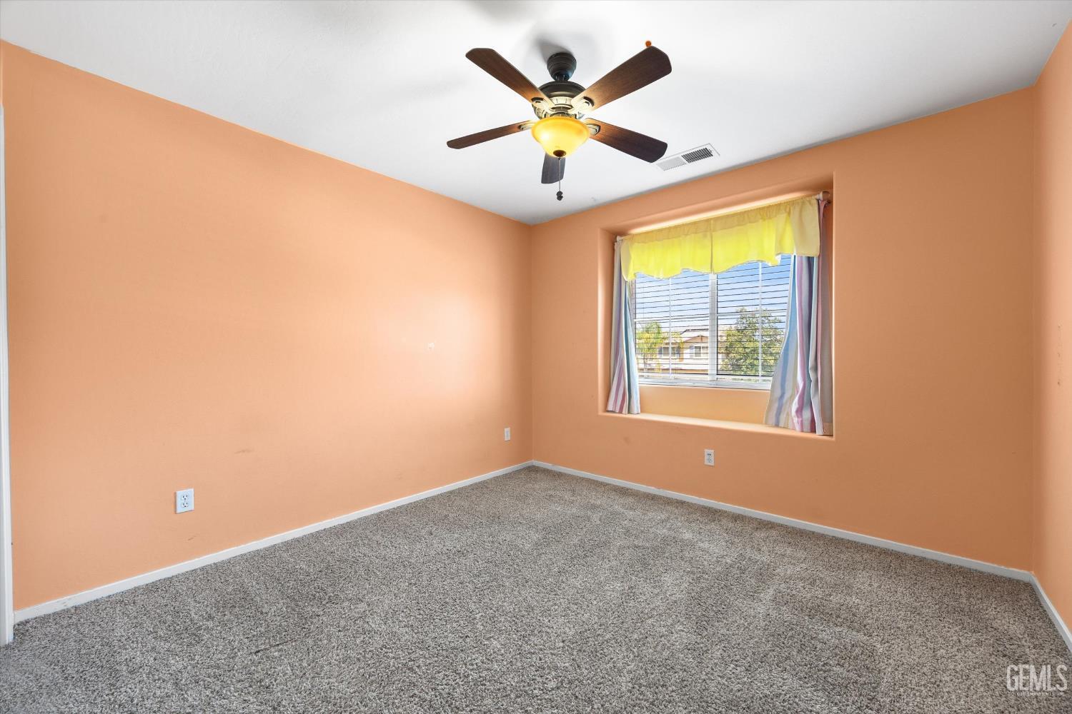 10709 Grand Prairie Drive