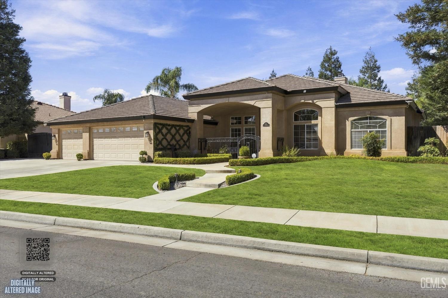 611 Cedar Ridge Drive