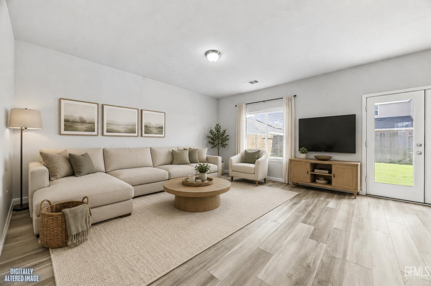 6607 Sunchase Drive