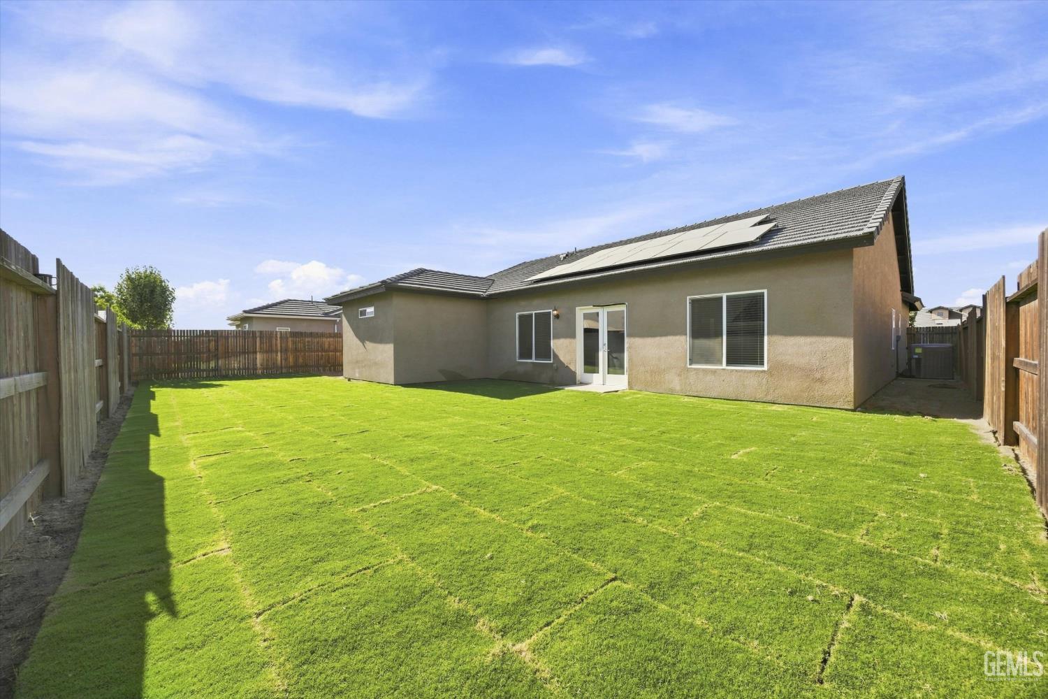 6607 Sunchase Drive