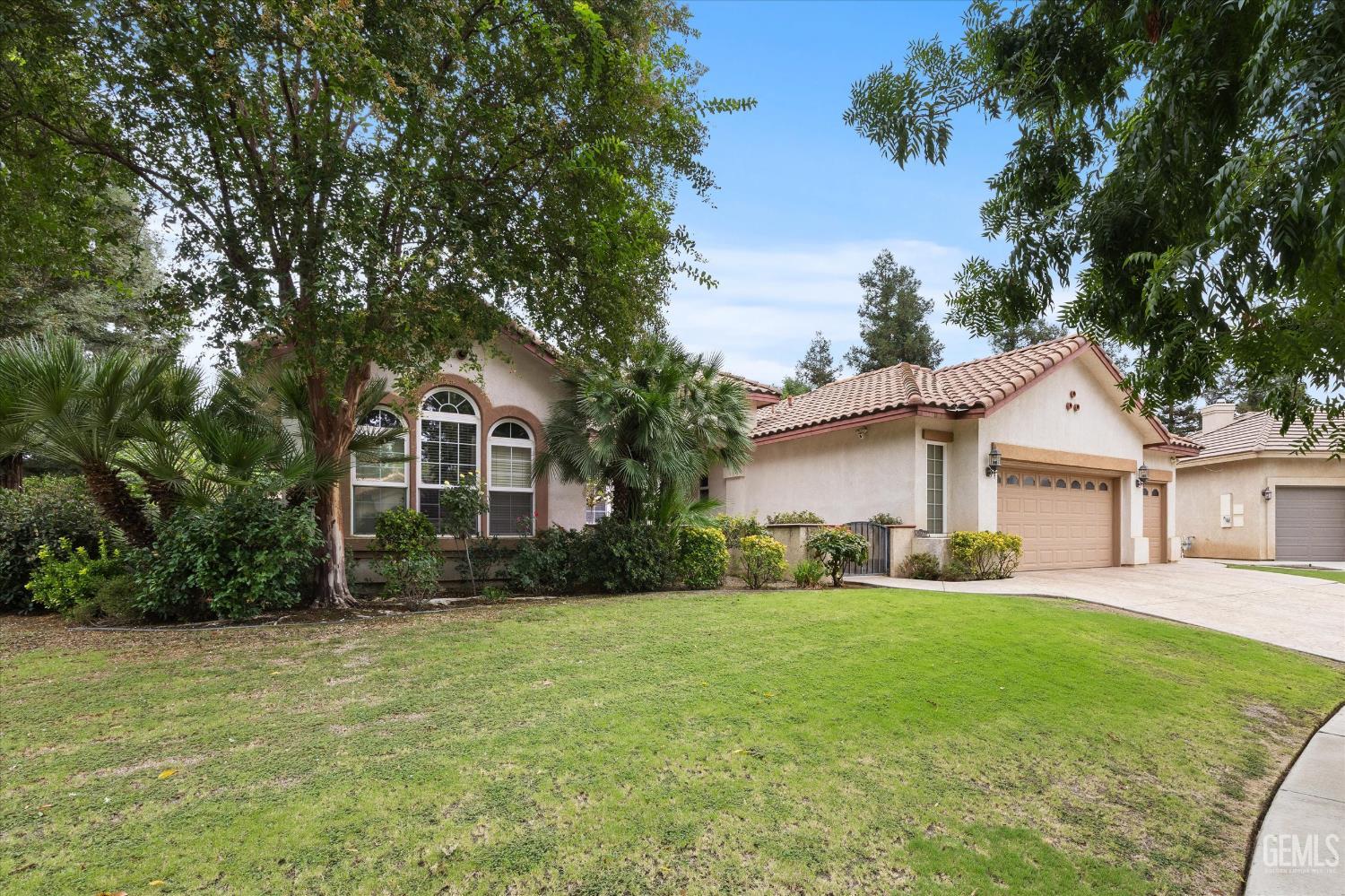 10117 Brigadoon Rose Street