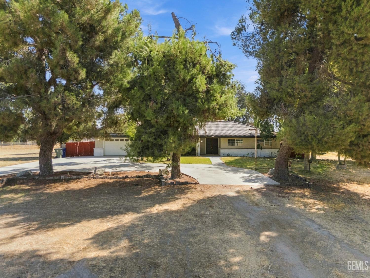 13816 Billie Street