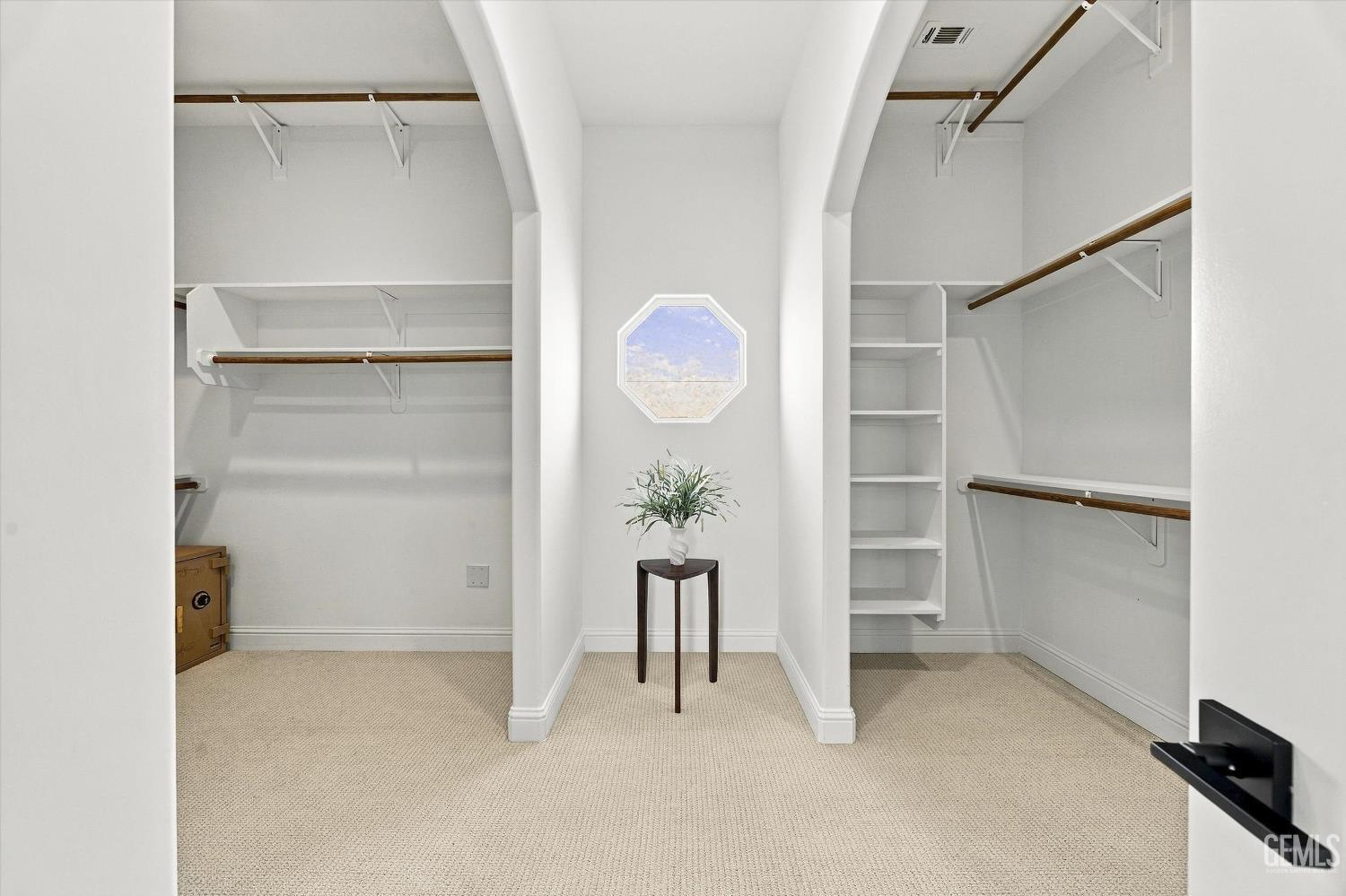 1302 Renoir Avenue