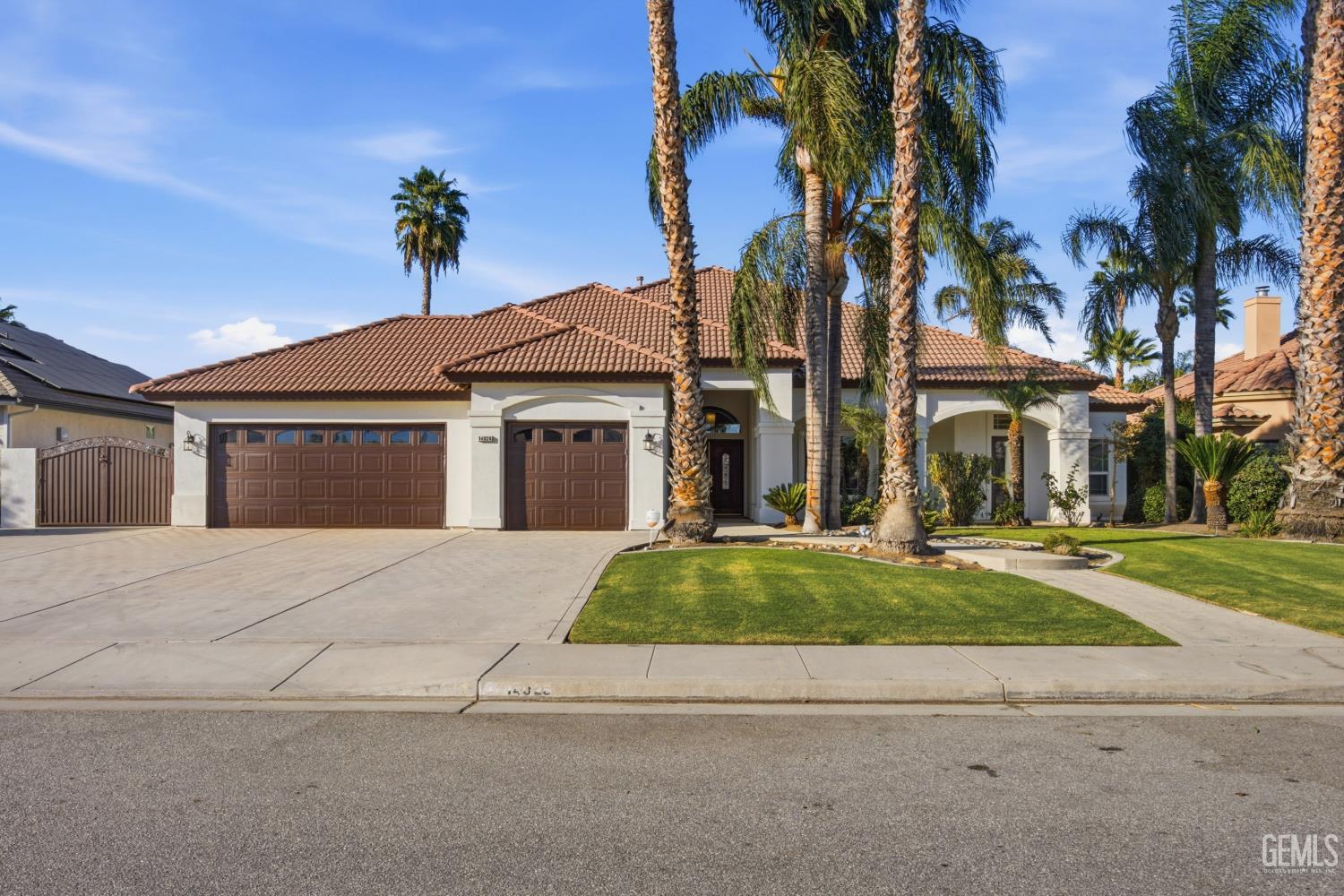 14026 La Cascada Court