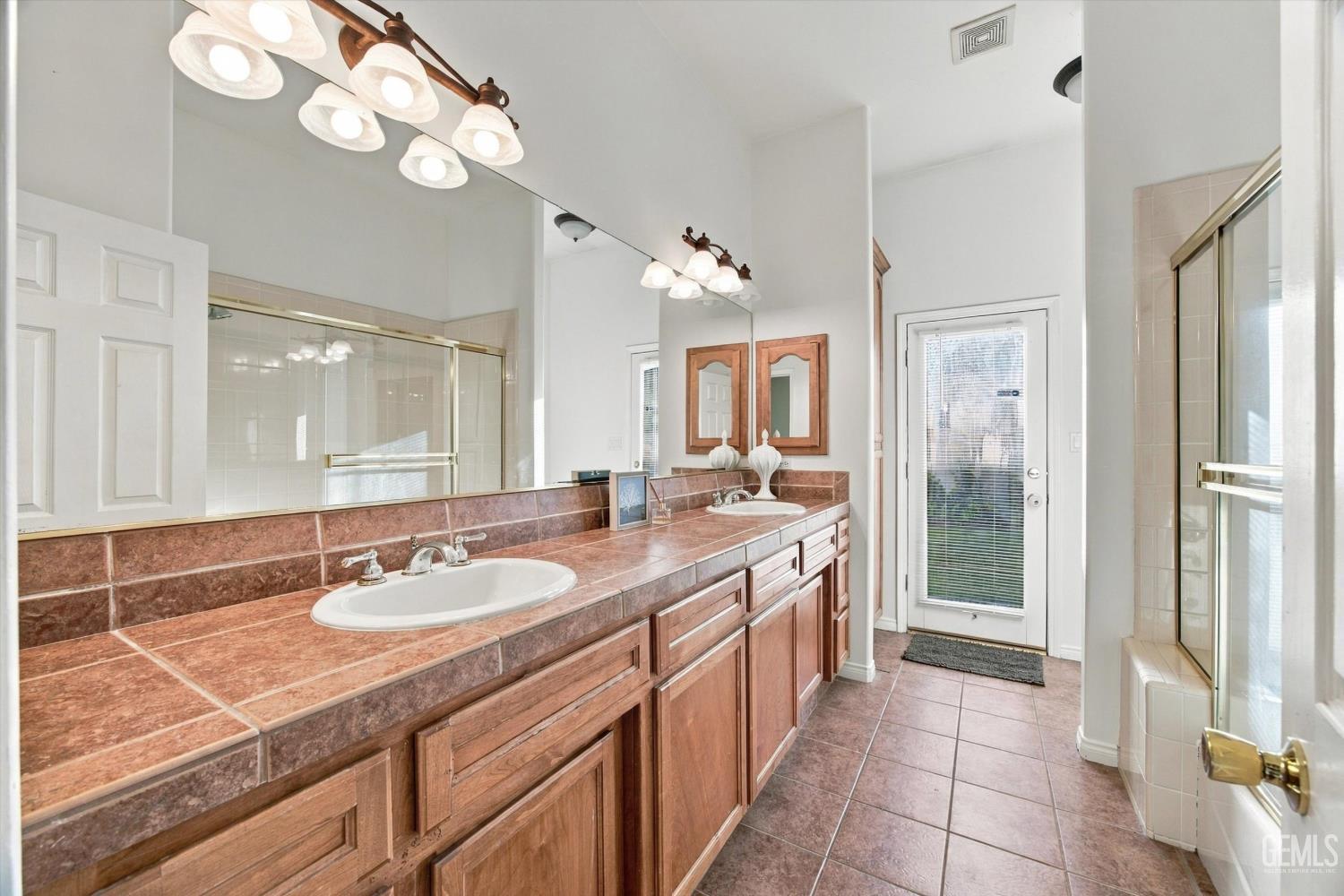 14026 La Cascada Court