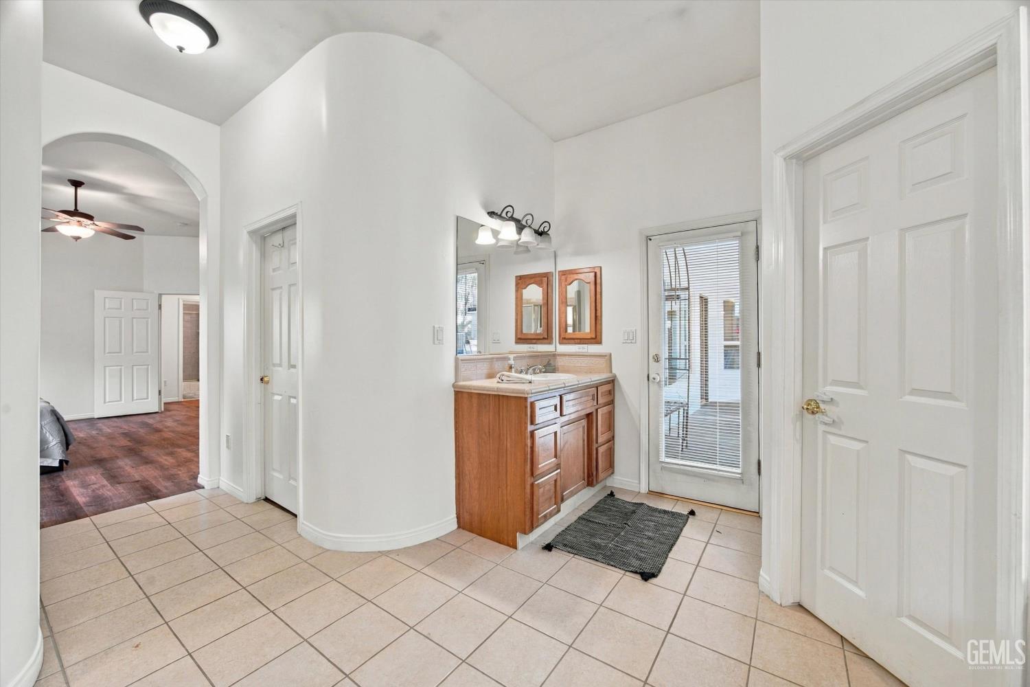 14026 La Cascada Court