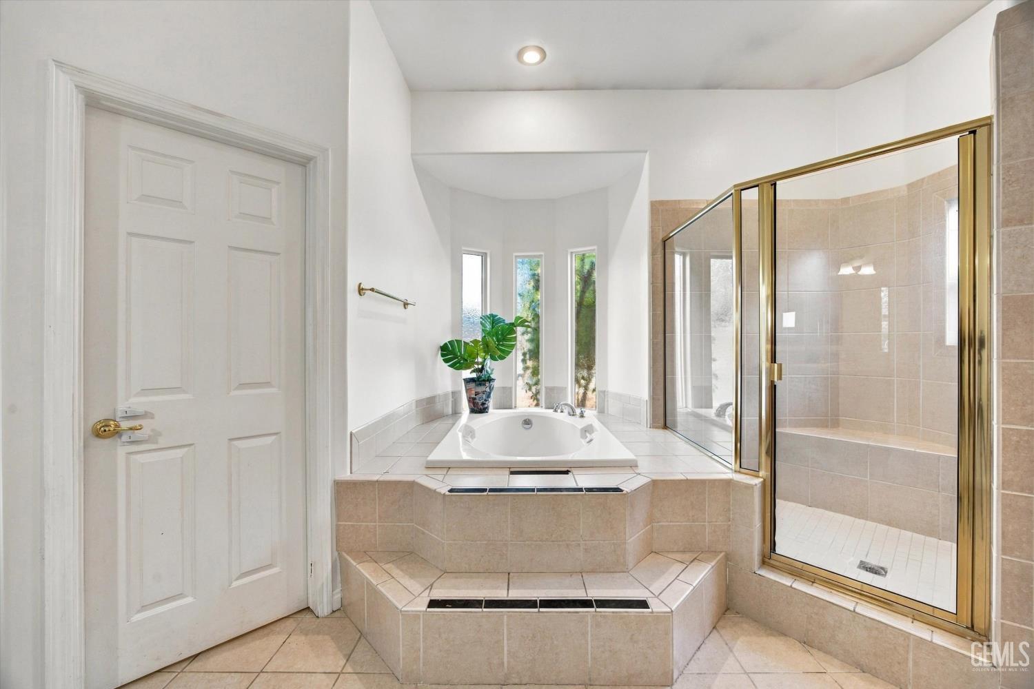 14026 La Cascada Court
