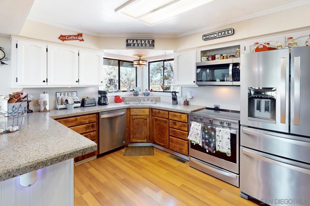 135 Sunny Hills Rd
