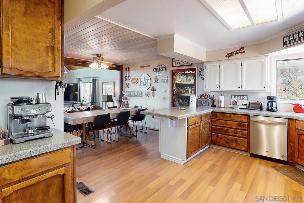 135 Sunny Hills Rd