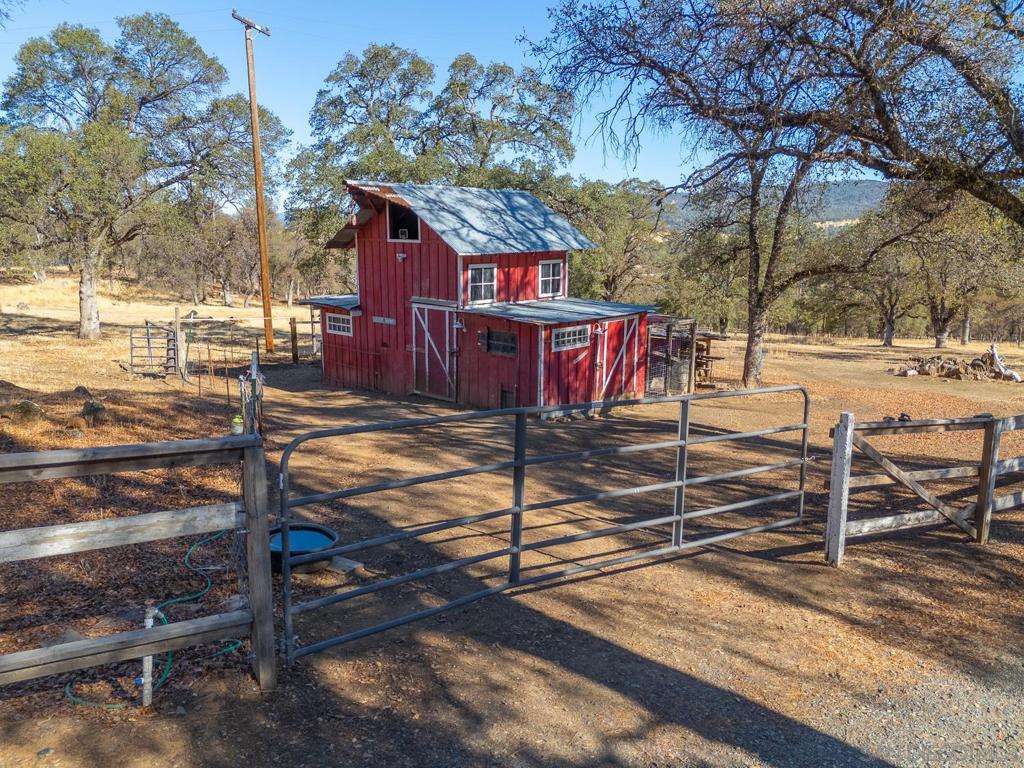 135 Sunny Hills Rd