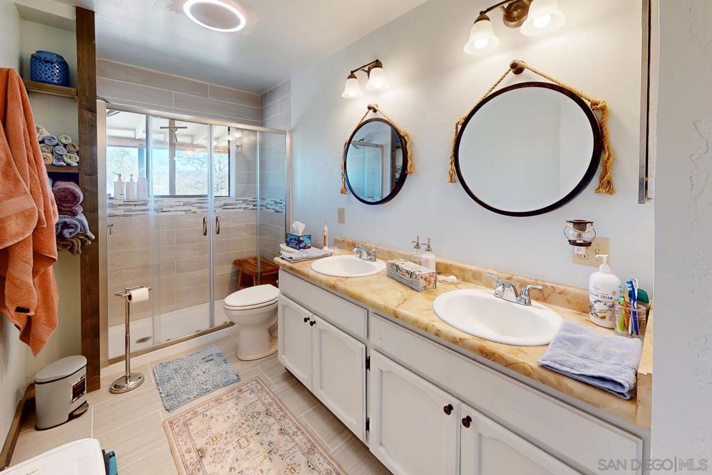 135 Sunny Hills Rd