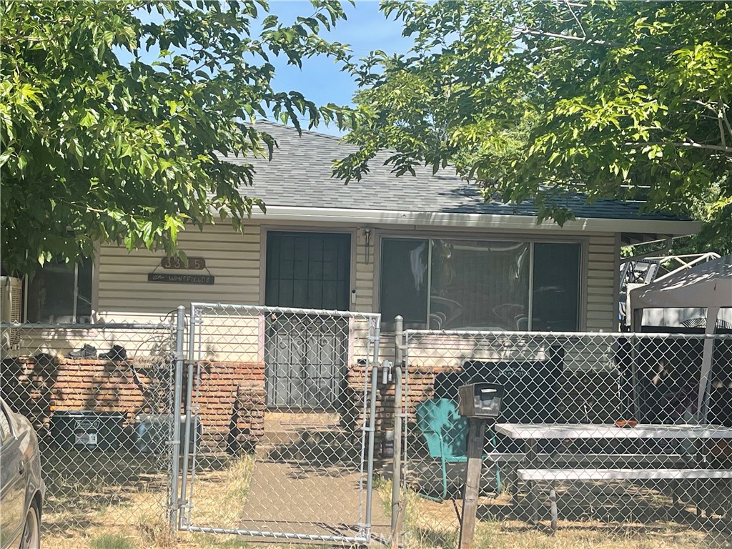 3335 Columbia Avenue