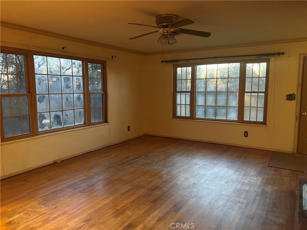 341 Skyline Boulevard