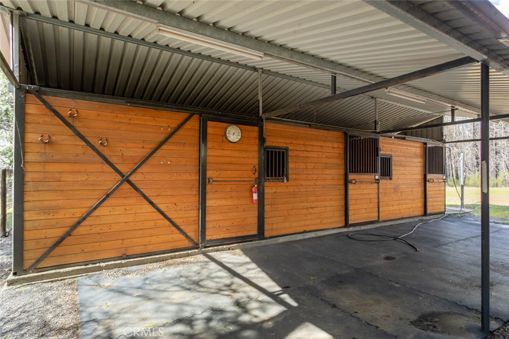 3860 Schandoney Lane