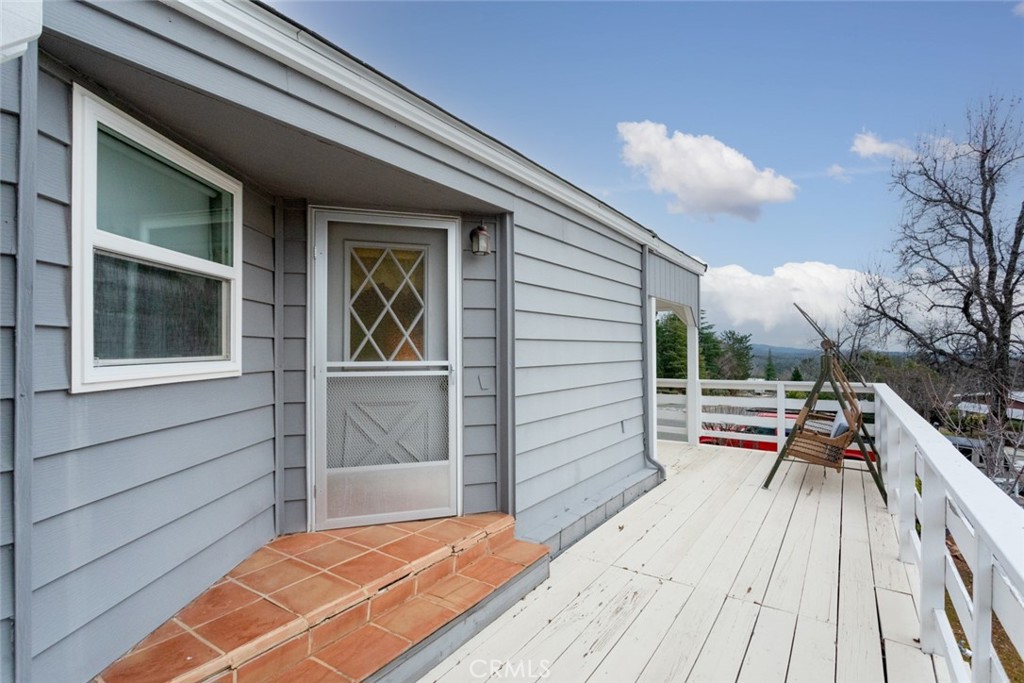 5299 Royal Oaks Drive