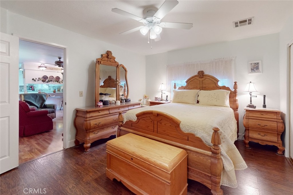 5299 Royal Oaks Drive