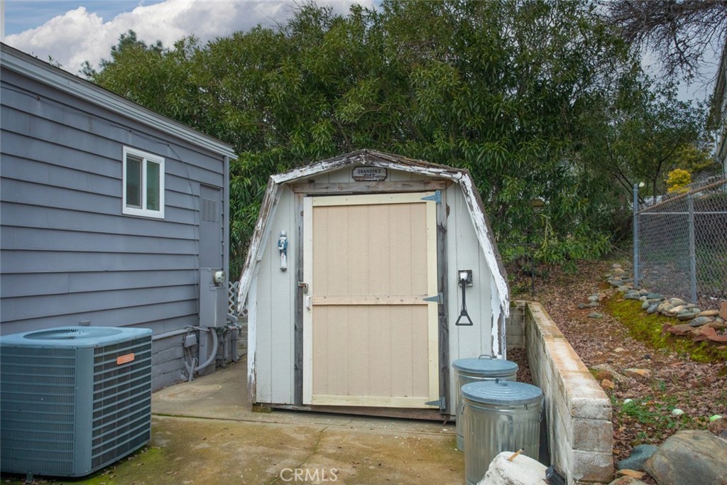 5299 Royal Oaks Drive