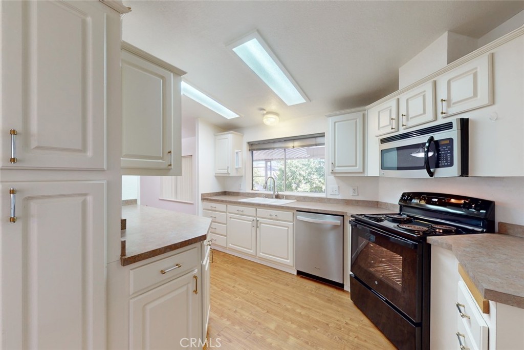 5417 High Rocks Court