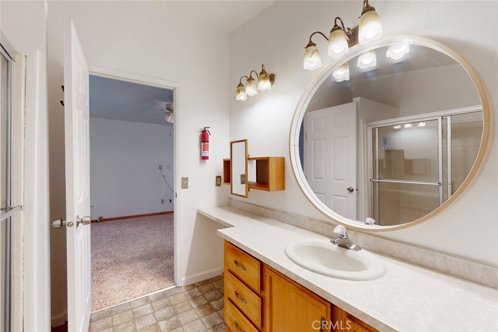 5417 High Rocks Court