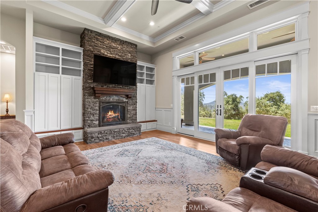 2483 Manhattan Bar Road