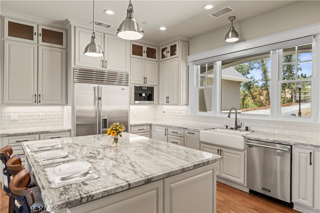 2483 Manhattan Bar Road