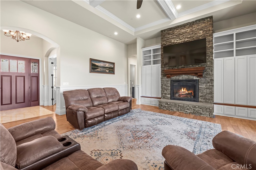 2483 Manhattan Bar Road