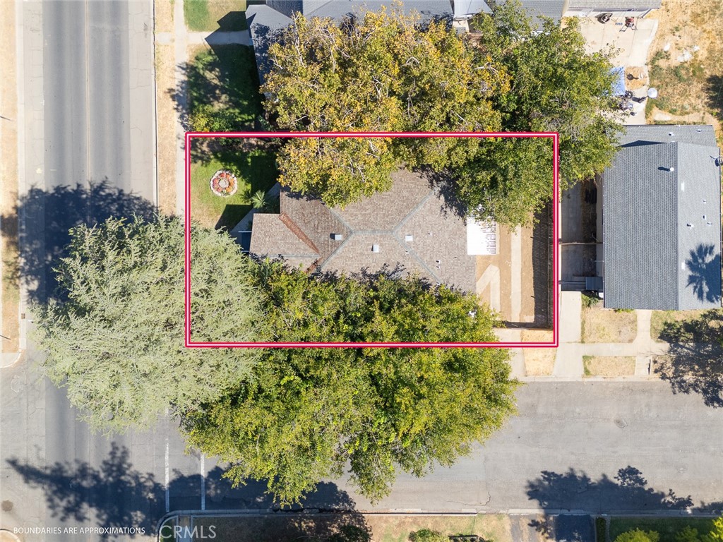 1585 Sycamore