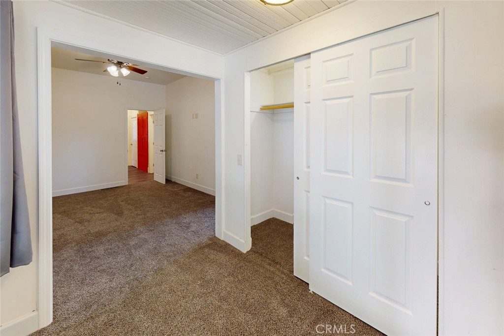 1585 Sycamore