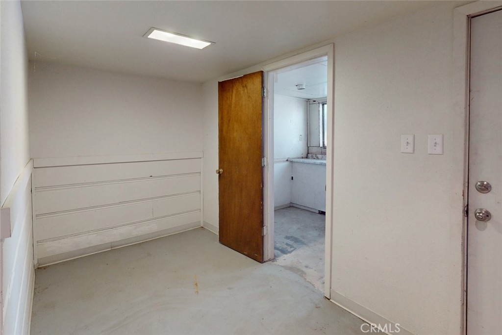 1585 Sycamore