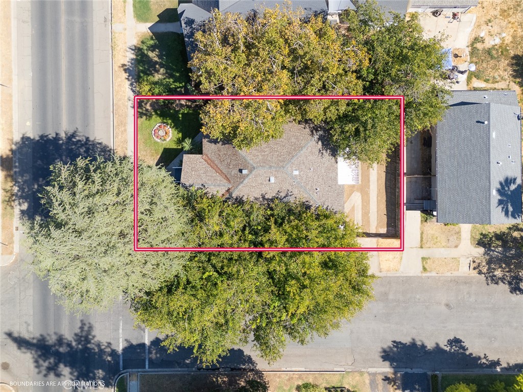 1585 Sycamore