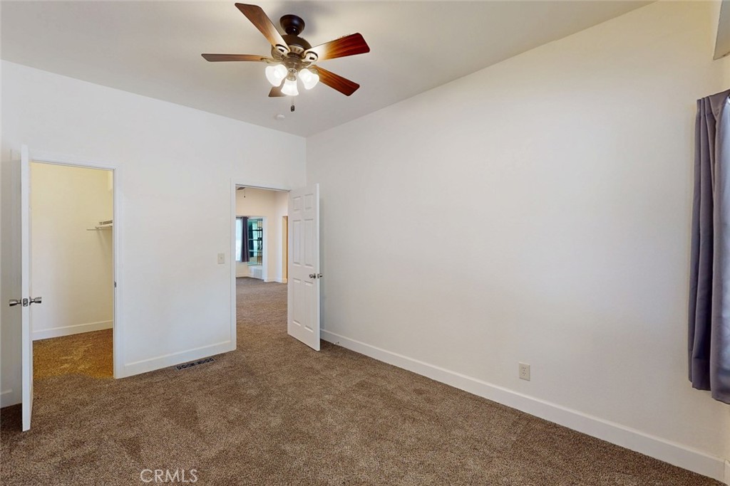 1585 Sycamore