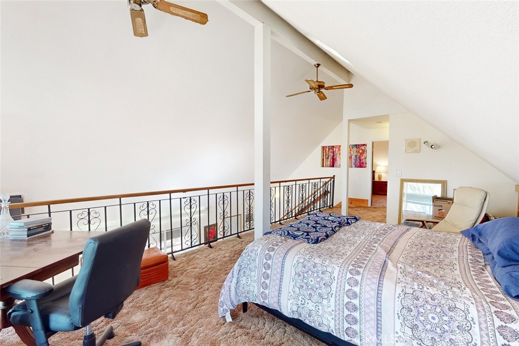 14872 Queenan