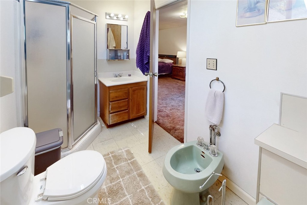 14872 Queenan