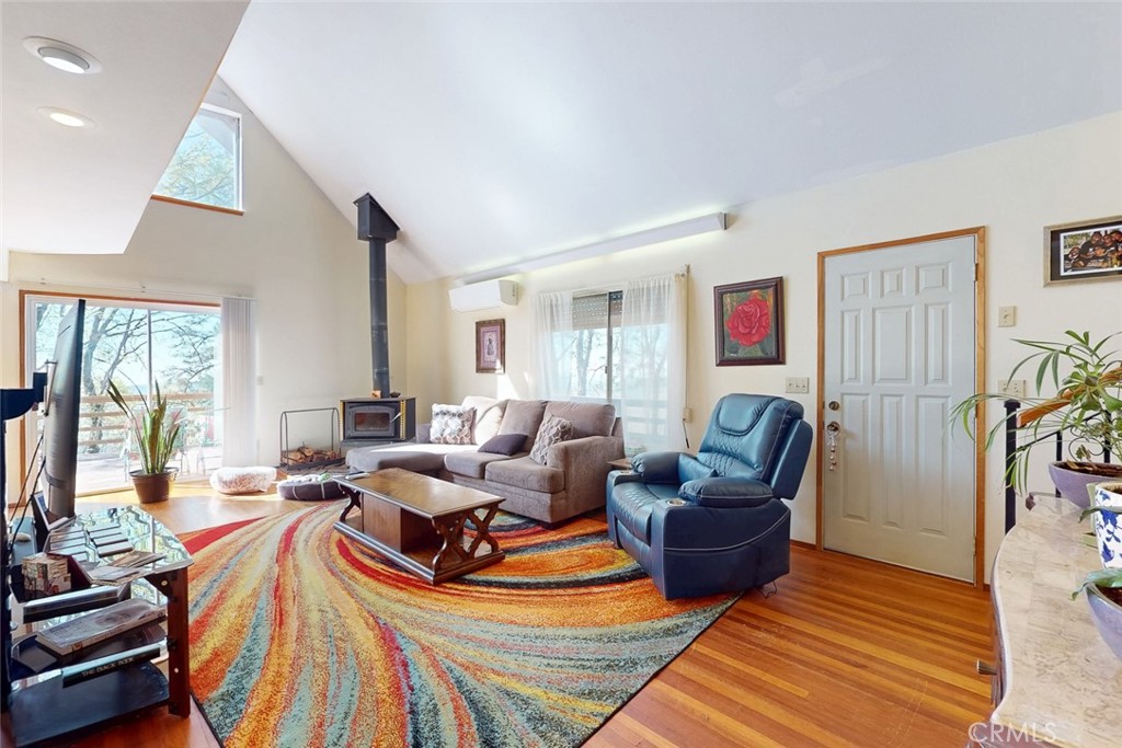 14872 Queenan