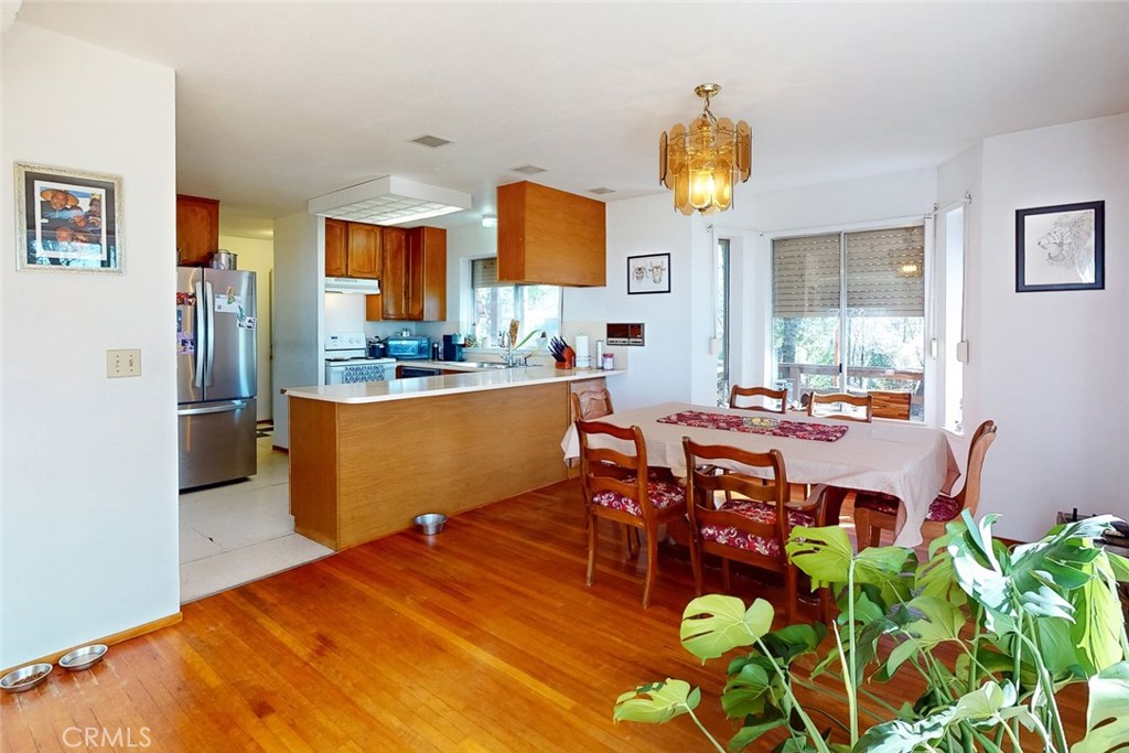 14872 Queenan