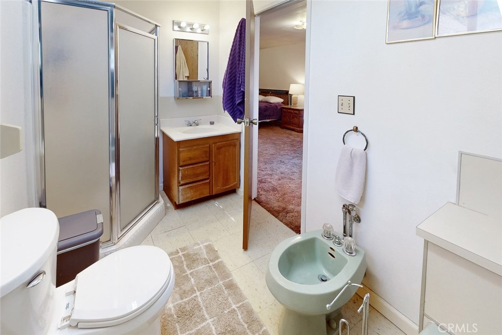 14872 Queenan