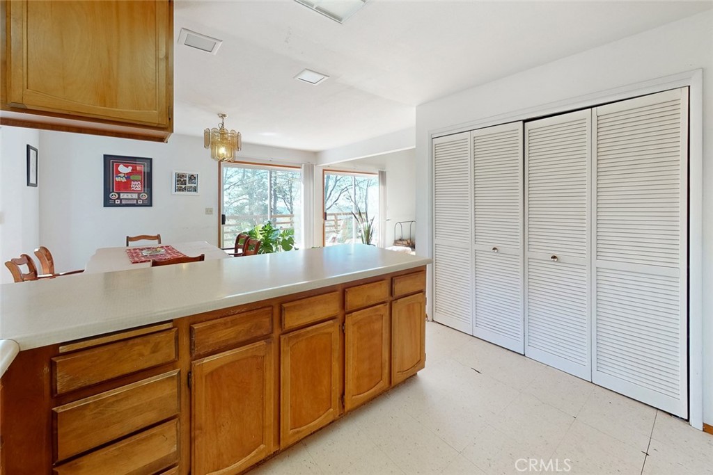 14872 Queenan