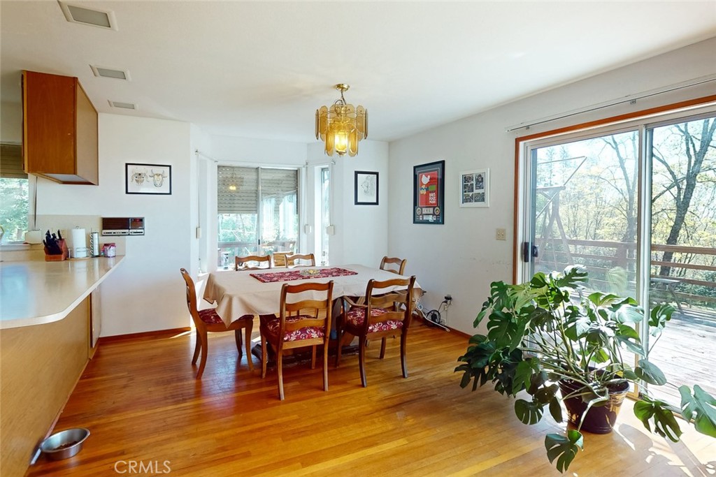 14872 Queenan