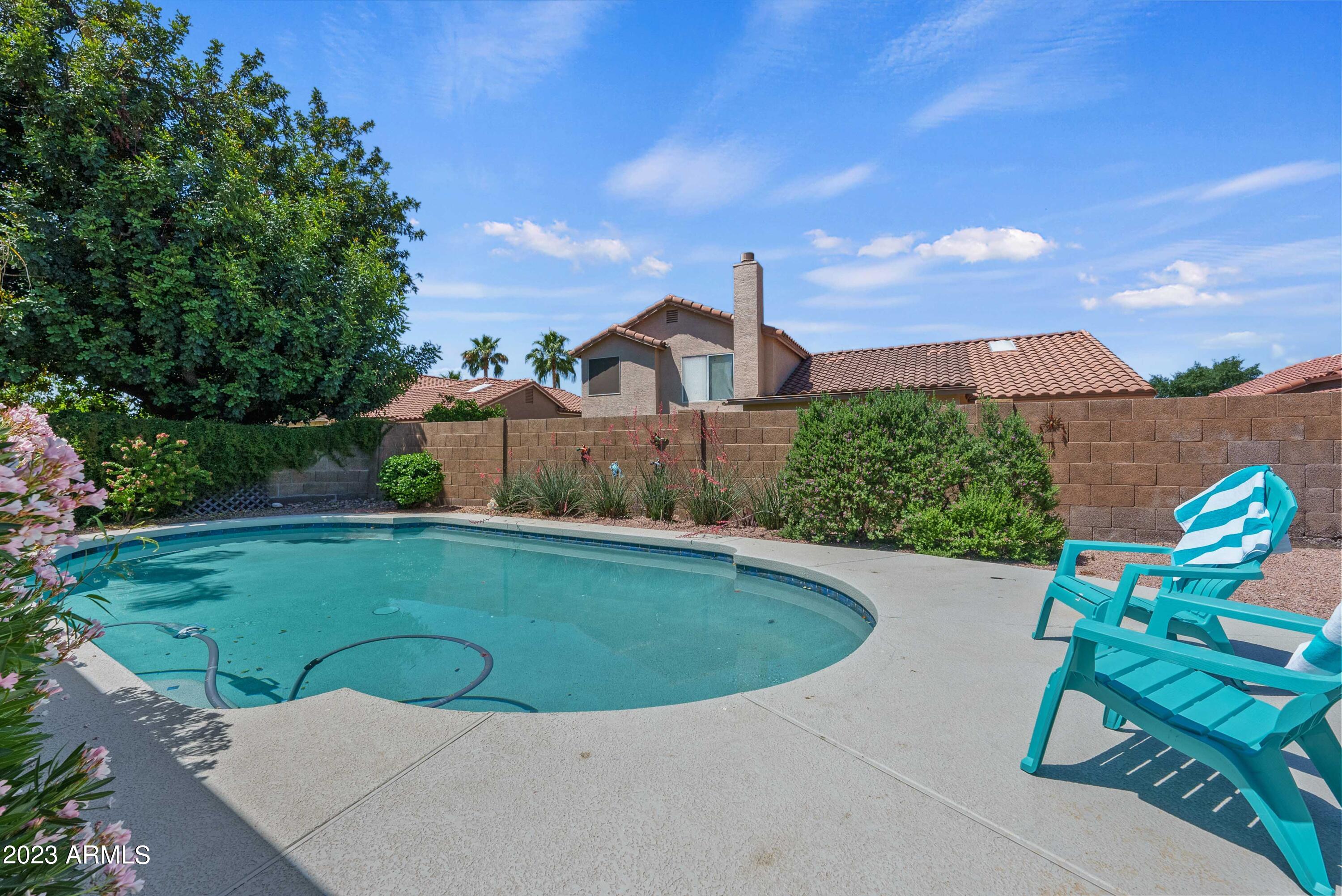 832 N Poplar Court
